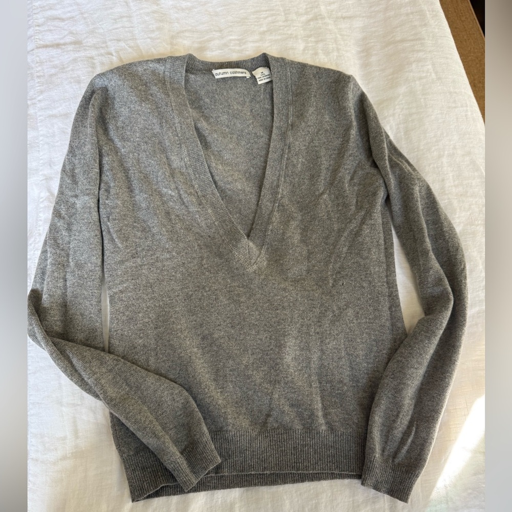Autumn Cashmere Gray Deep V-Neck Sweater